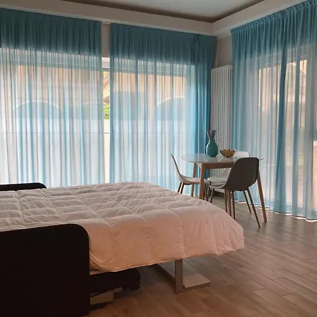 Apartman Lovingstresa In The Heart Of The Town *