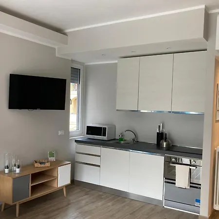 Apartman Lovingstresa In The Heart Of The Town Stresa